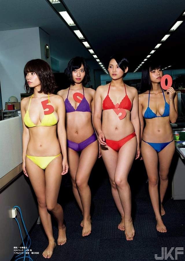 週刊PLAYBOY爆乳特輯》50周年創刊紀念含乳量豐富的性感寫真集〝第一回〞