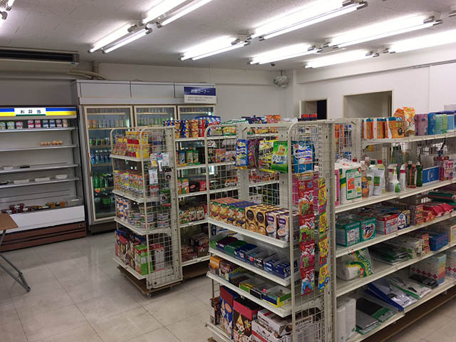 傳說中的便利商店　闖進去看到有女優啪啪啪也不要覺得奇怪
