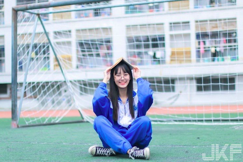 15歲女孩身高「超過173公分」顏值融化眾人！男網友：這輩子沒看過那麼漂亮的&#8230;