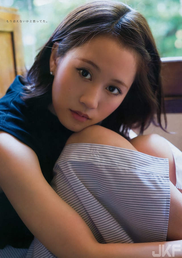 週刊精選《最美的17張彩頁寫真》回顧2016年9位美女的絕美鏡頭