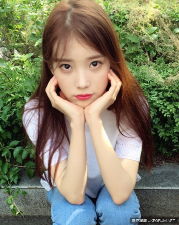 你怎麼選？性感的小野馬？還是清純惹人疼的國民妹妹？