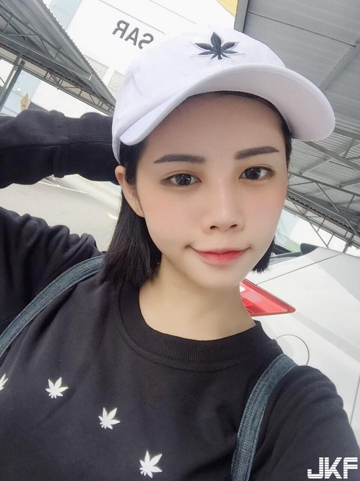 短髮大馬妹May Ng不露奶也豐滿！網友推爆求開門：這可以玩很久
