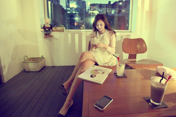 歡迎光臨「腿控」！韓國知名品牌代表理事這麼美麗&#8230;這讓員工怎麼做事嘛！