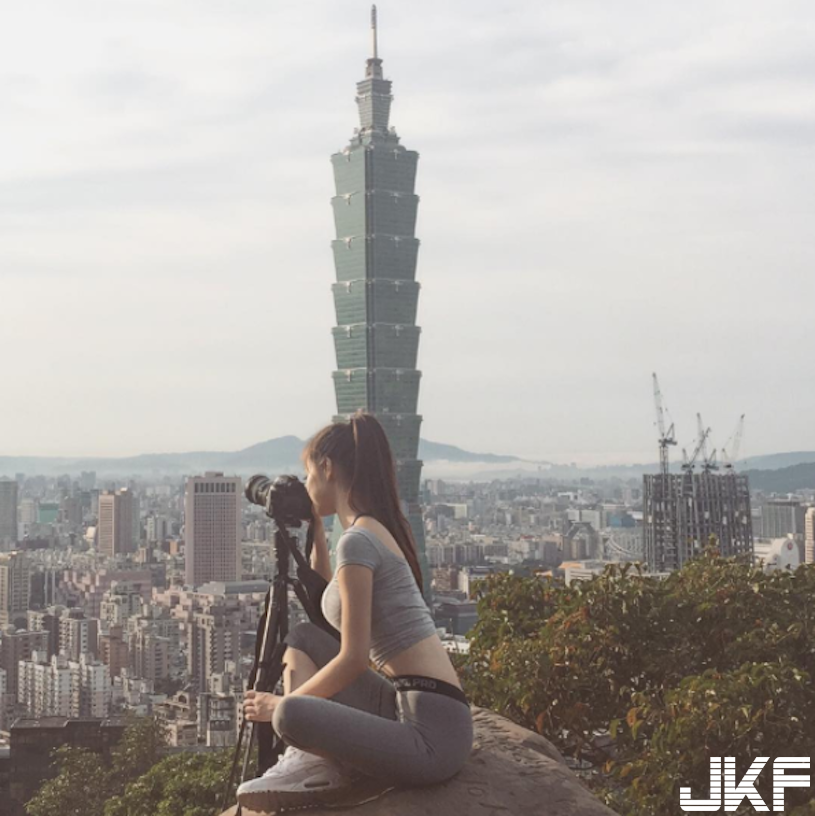 文化大學「極品女神」超喜歡流汗，透露想挑戰雙人運動！這臉和身材真的太犯規了&#8230;