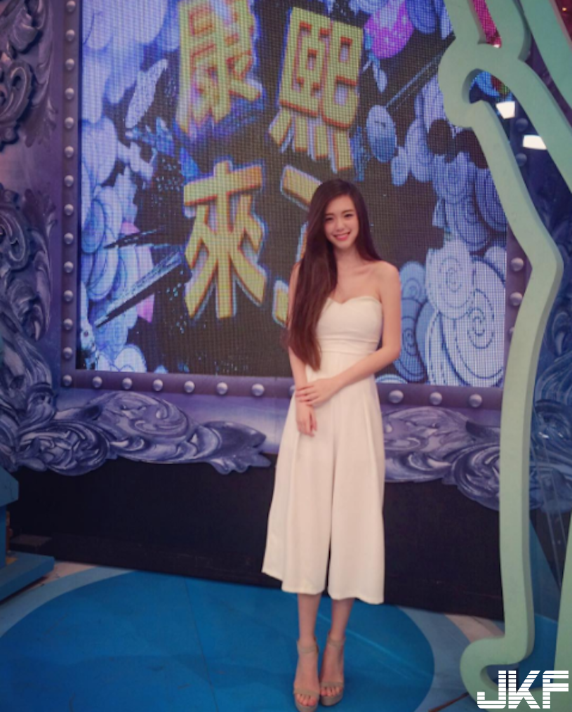 文化大學「極品女神」超喜歡流汗，透露想挑戰雙人運動！這臉和身材真的太犯規了&#8230;