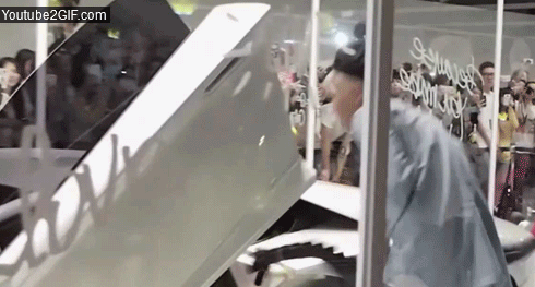 多位韓國藝人珍藏車款大曝光！！