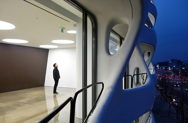 重金打造！韓國首爾極具現代感的辦公室，為城市添加生氣色彩