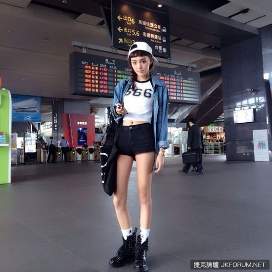 難以駕馭的美！帥氣正妹《李函》不畏他人眼光做自己～忠於自我的嗆辣風格酷到骨子裡