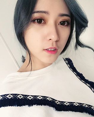 大直家X福地下室捕捉野生「極品正妹」！近看超美根本女神！讓人想把她打包回家…