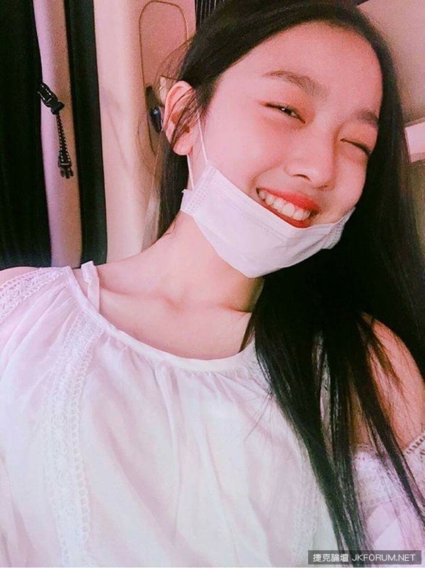 韓國版的水蜜桃姊姊，主持功力一流被封上兒童節目界的「柳在石」，韓國妹紙好口愛！