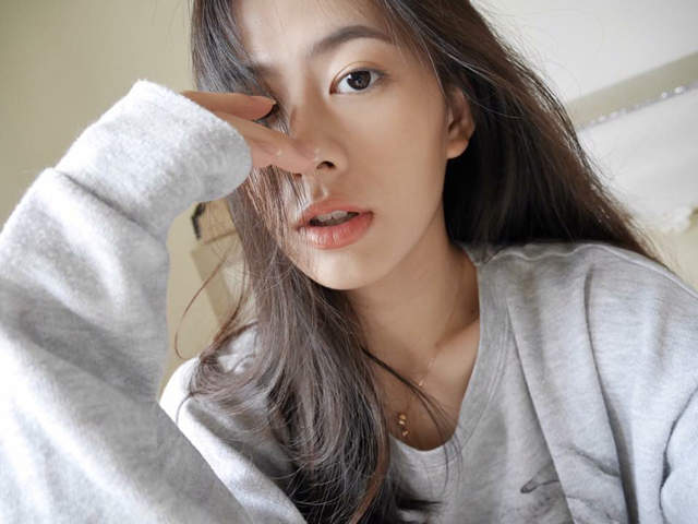 露臉3秒就簽約 到底有多正！？20歲氣質美少女Shiny能跳能唱強力出道！