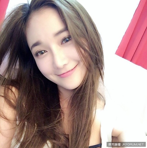 貌似外國人的混血兒臉蛋，美到讓人忘了呼吸，連外國人都一致票選認證的美！