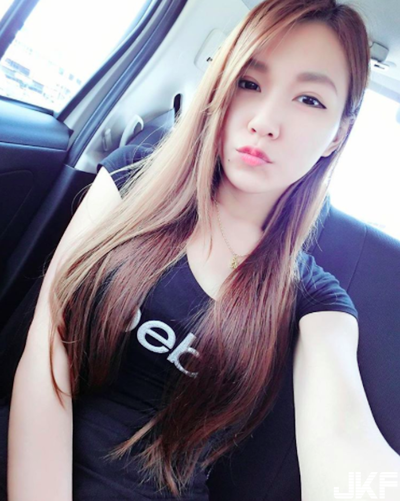 KL微肉妹！爆乳「內衣老闆娘」白嫩美乳太惹火！微微的肉感給你大大的享受&#8230;
