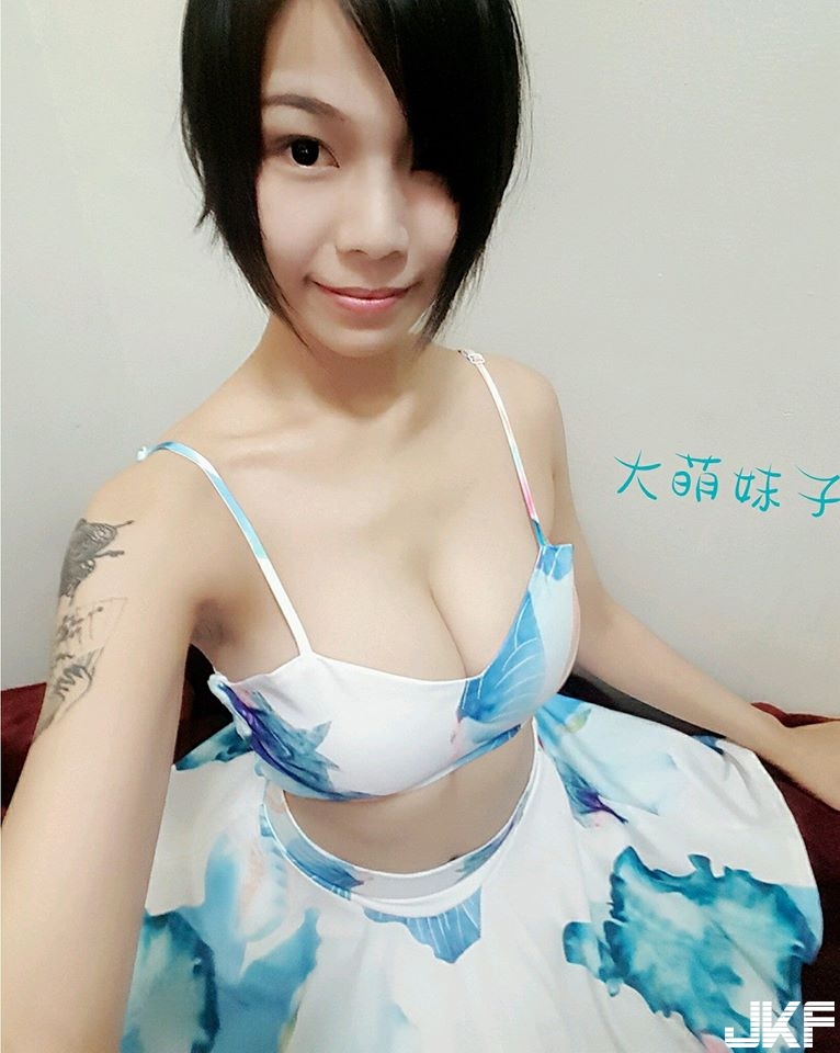 巨乳實況主最新「大尺度自拍」！從下往上的風景，只有最狂沒有更狂～