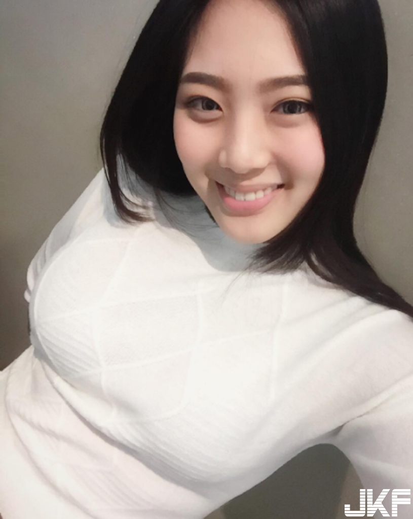 百貨最兇！台北「 巨乳櫃姐」歐美規格太犯規！滿滿的乳量讓人精神都來了&#8230;