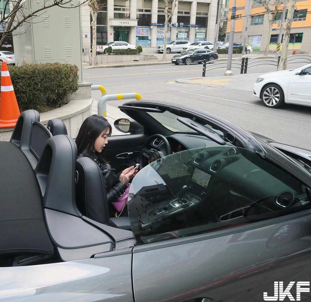 이승희- 小阿姨八字奶实在诱人波涛胸涌比基尼 李胜熙女神私房照_秀色女神