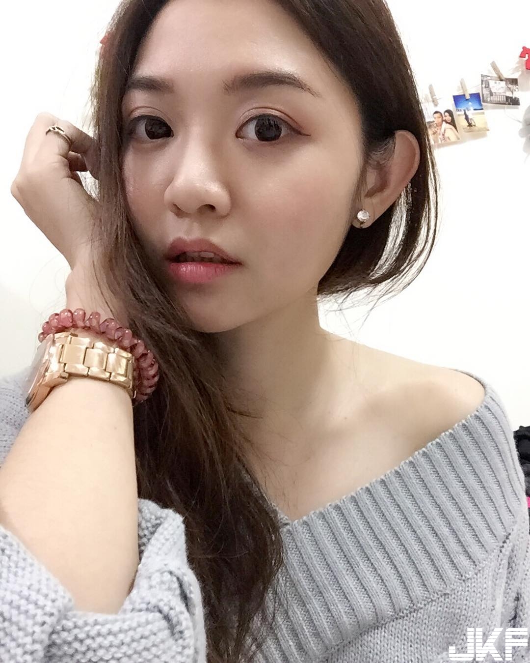 台灣亮麗女警曬「性感制服」照引瘋傳！自曝「制服太緊」大爆扣！實在太兇了…