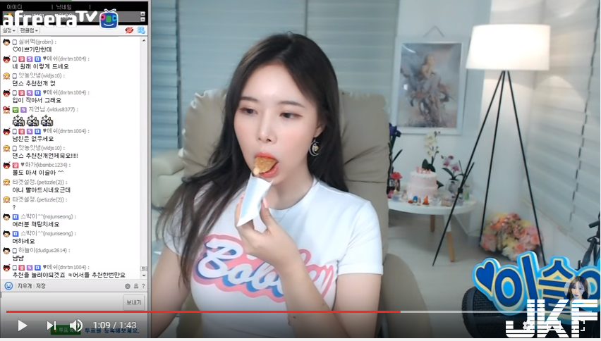 實況轉播！直播妹大含「又長又軟」&#8230;享受「白色汁液」口爆的快感！嬌嗔不斷…