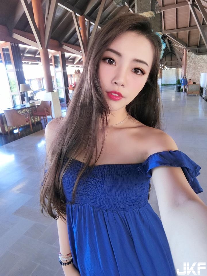 94無敵天菜！輔大高顏值正妹原來「身材超兇猛」！「極致乳量」怎麼受得了…