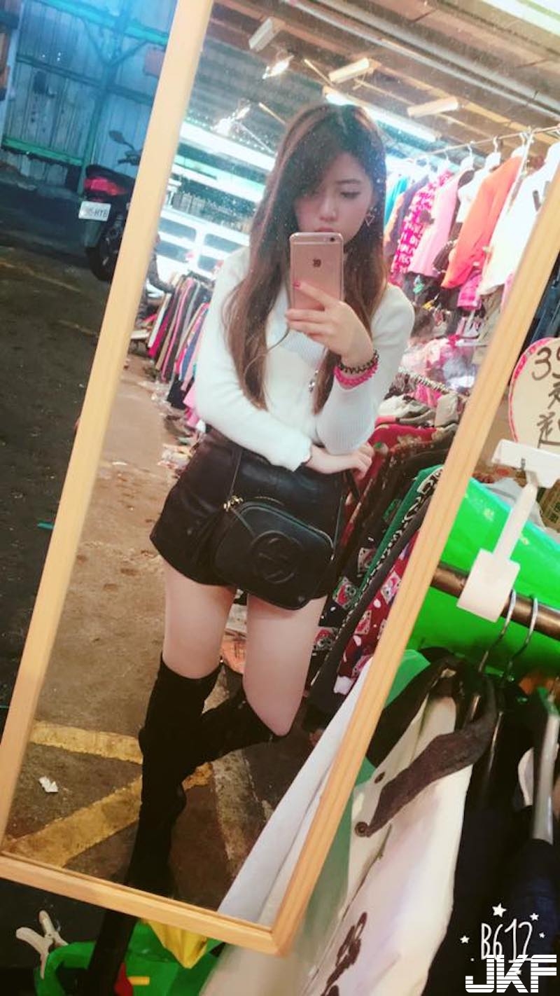 新北TOYOTA「甜美女業務」！制服下的「隱藏版好身材」讓人買車想加購車頭燈&#8230;