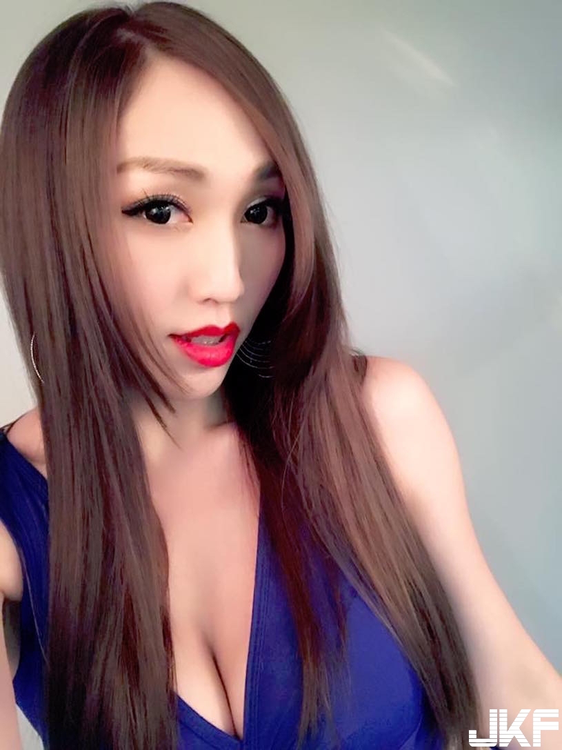 來份外帶！網傳「臭豆腐正妹」E奶巨乳太兇猛！超飽滿「乳能量」畫面讓人受不了…