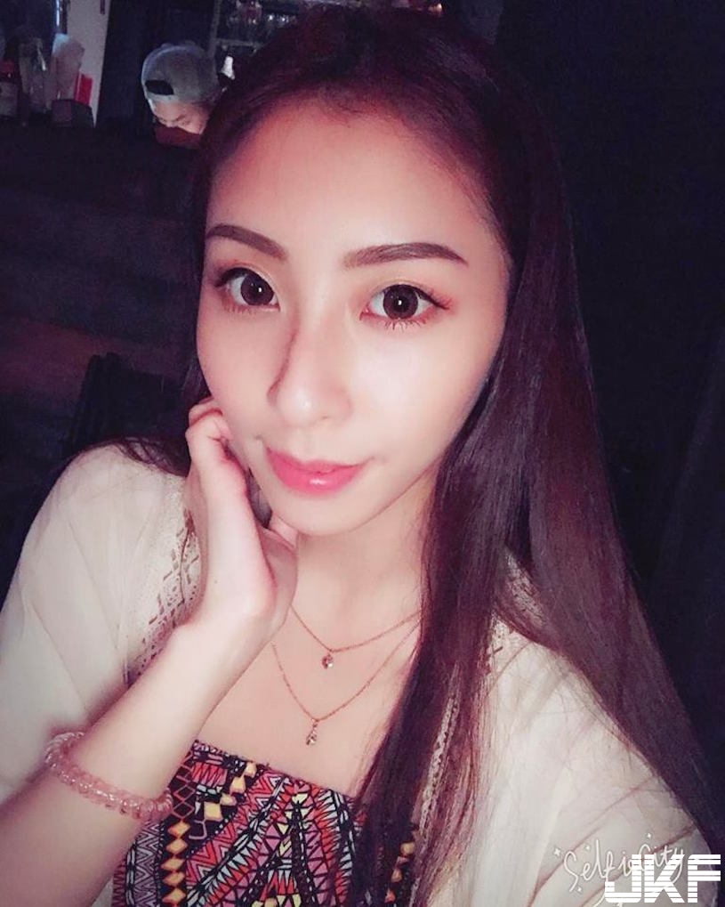 顏值滿分！「餐廳火辣正妹」側乳太吸睛！好身材讓人戀愛了