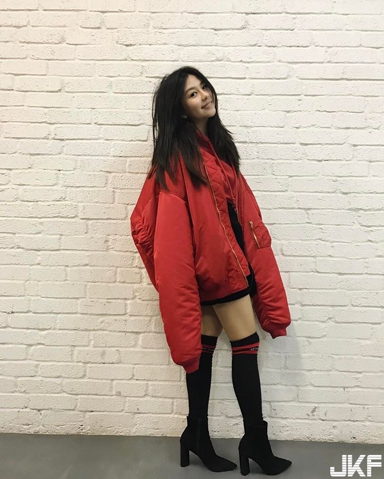 赤裸羔羊有接班人了！性感女神邱淑貞的女兒長大追求者眾多！