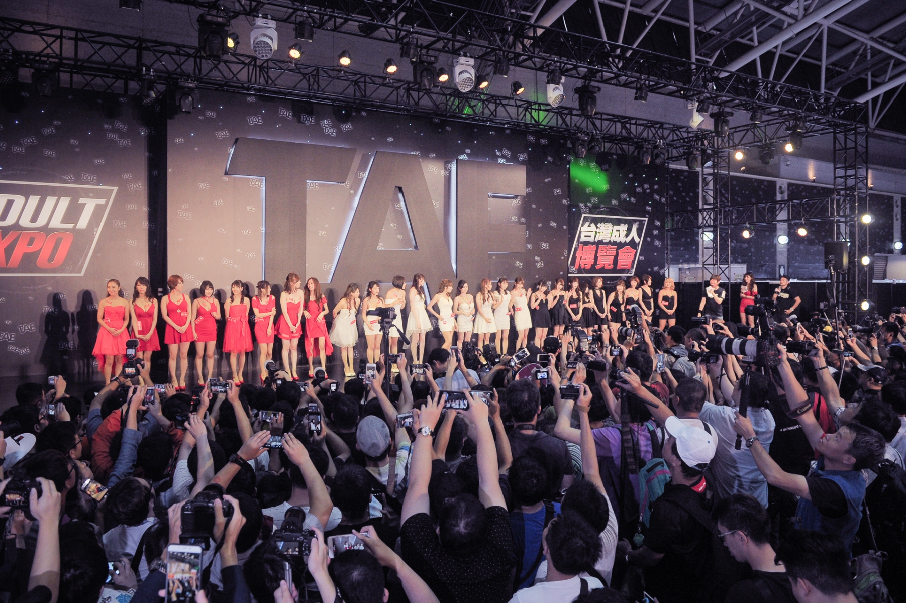 DSC_6422-23.jpg DSC_6422-23.jpg