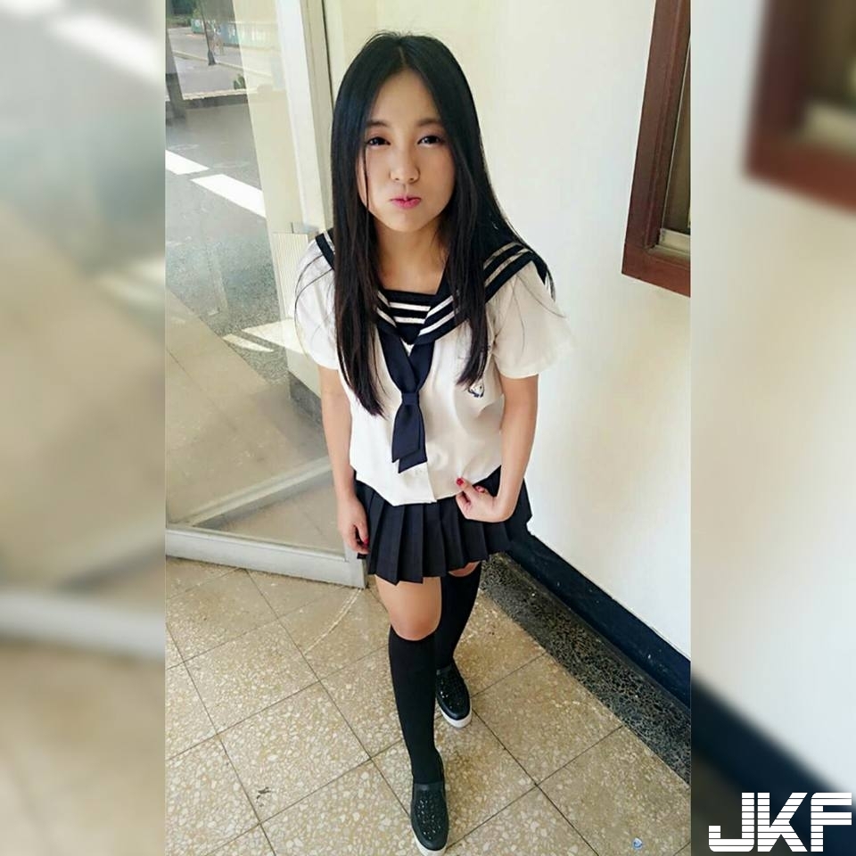 181346ig5nei0h5i5ngq5m.jpg