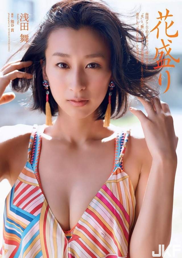 2017年度完美身材TOP 10 -《理想身材的日本女星》大奶才是指標