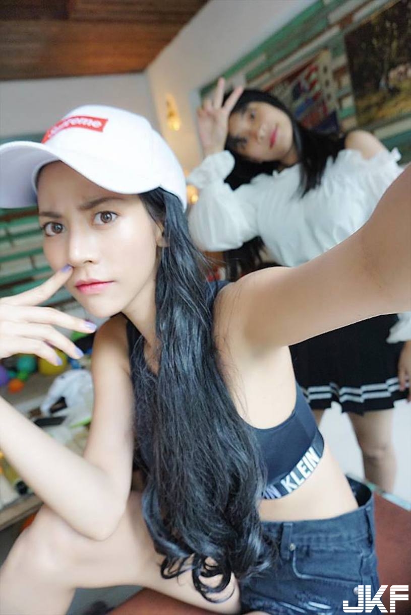 超兇泰國妹子！　「渾圓美乳」外露，緊身背心快爆出來了！