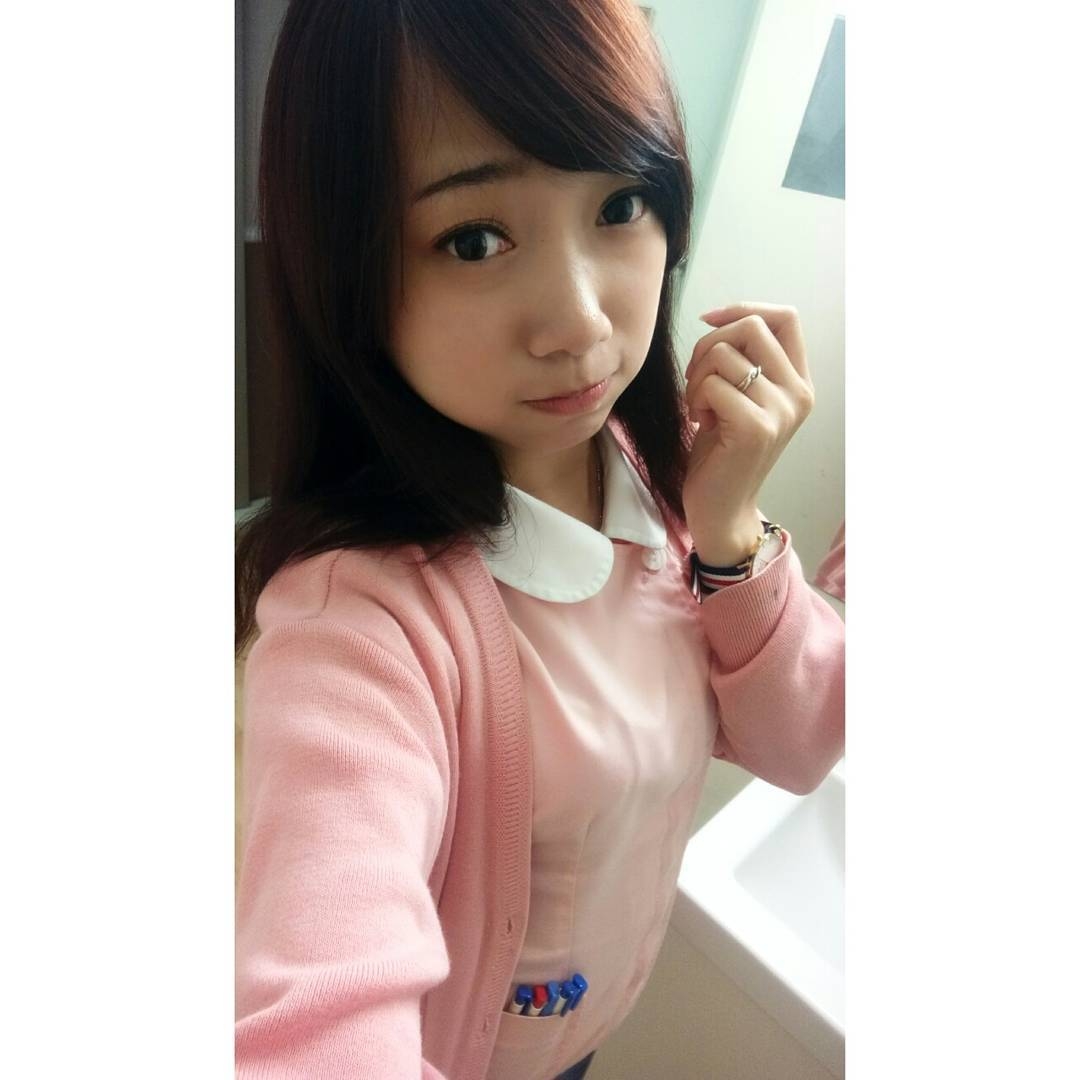 神到了！「可愛護理師」化身金鋼狼要打針！凶狠模樣讓病人乖乖治療！