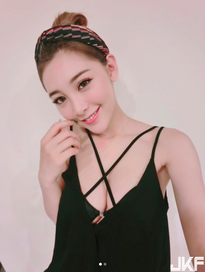鮮嫩飽滿！「白皙長腿妹」比基尼秀火辣身材！美好畫面讓人流連忘返&#8230;