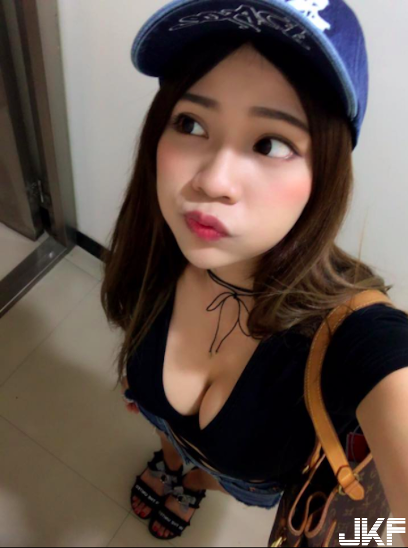 超完美側乳！由上往下的「神之角度」！瑞秋「性感比基尼」陪你度過酷暑&#8230;
