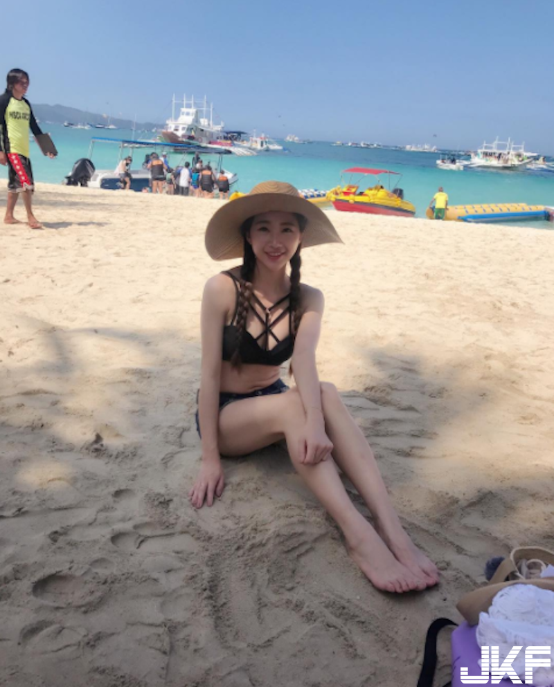 台灣妹子比基尼好養眼！沙灘上大曬身材「性感馬甲線」真的太猛了！