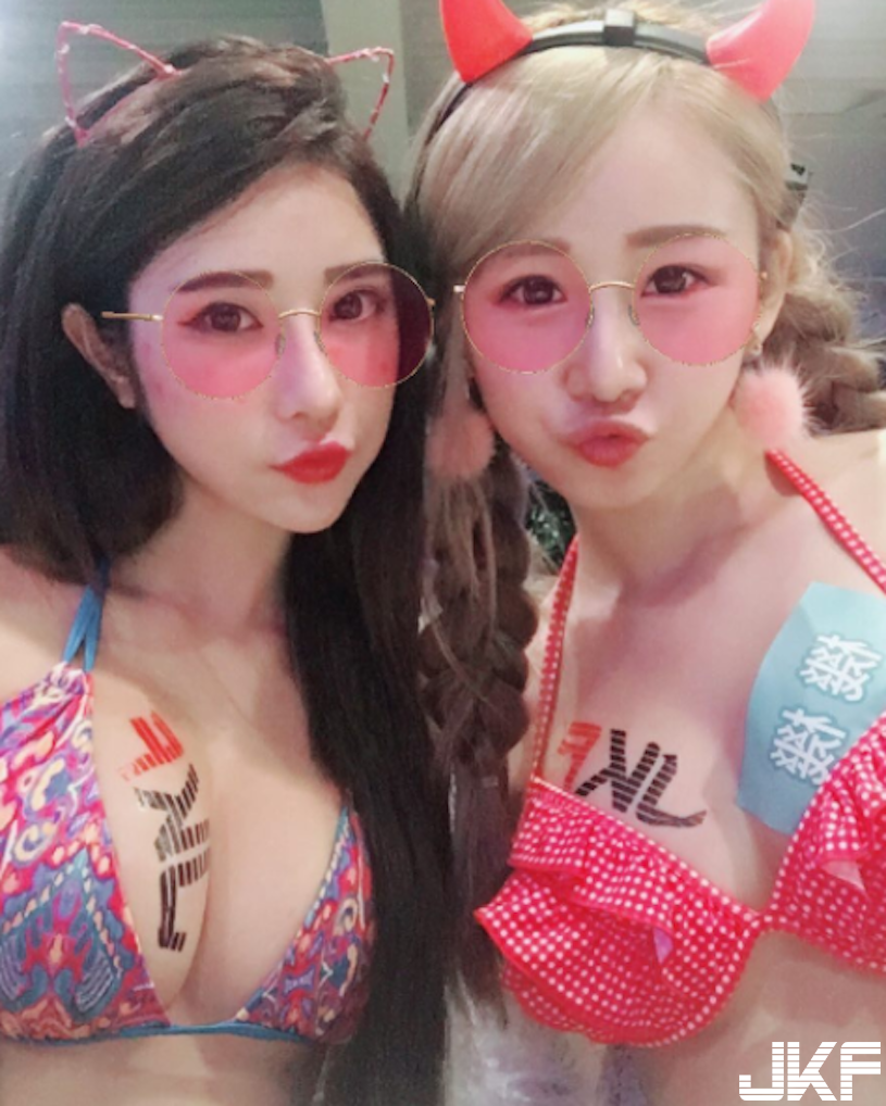 超美乳小隻馬「泳池濕身」！30E豪乳池邊「濕濡摩擦」比基尼快要撐不住啦～