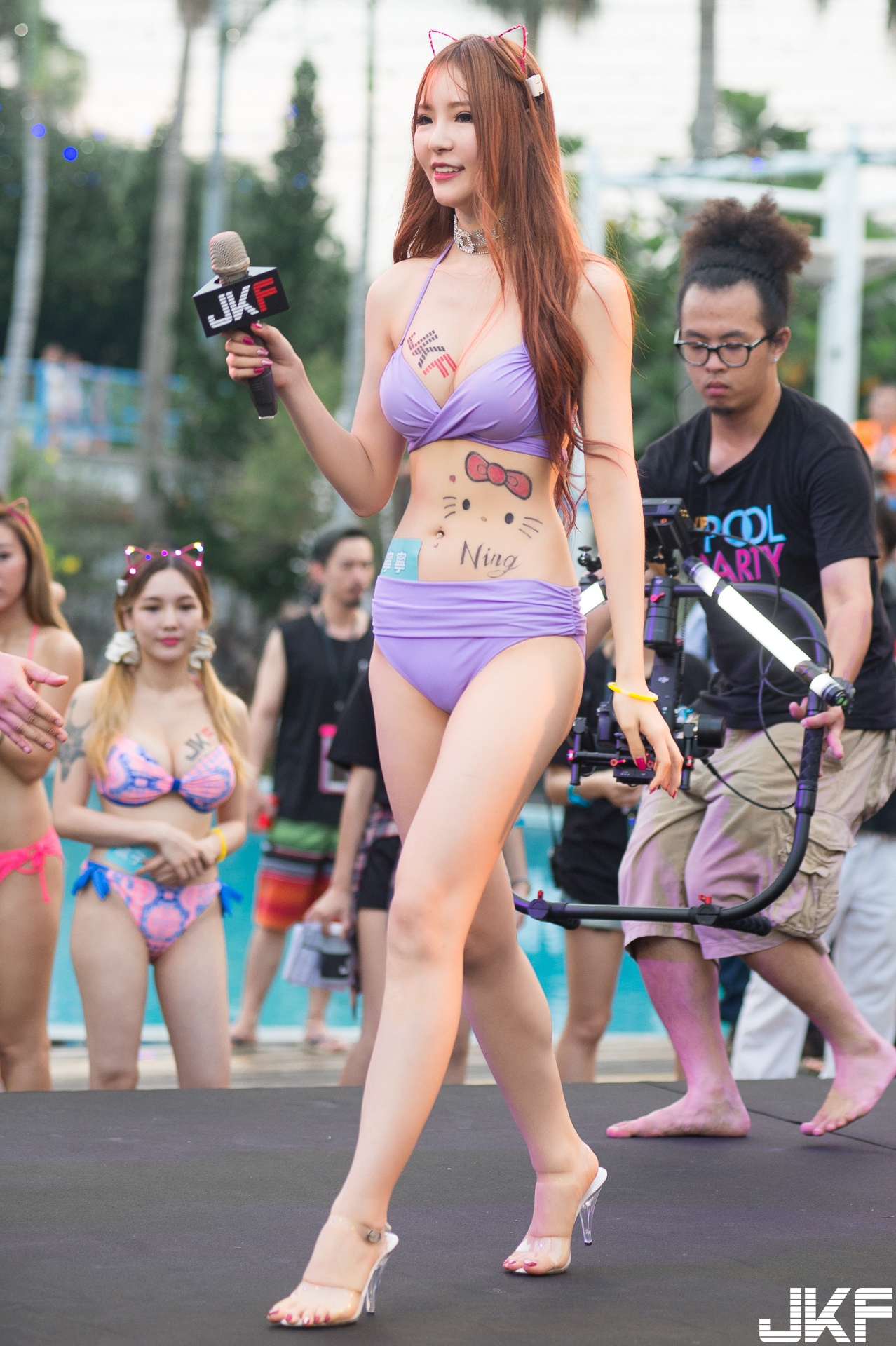 電音泳池派對「美腿女神寧寧」身材太逆天！超氣質外型讓人不小心戀愛了&#8230;