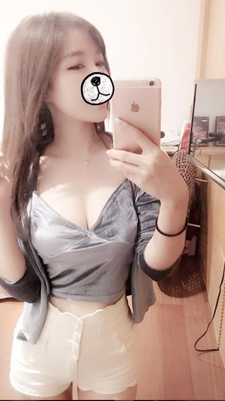 這妹子的雅量驚人！「白皙奶妹」波濤洶湧一波接一波！