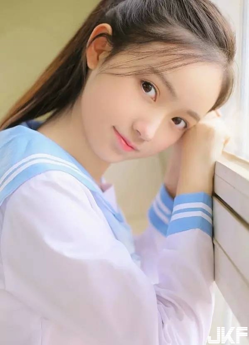中傳10大校花新生！超高顏值引瘋傳，連素顏都美翻了！