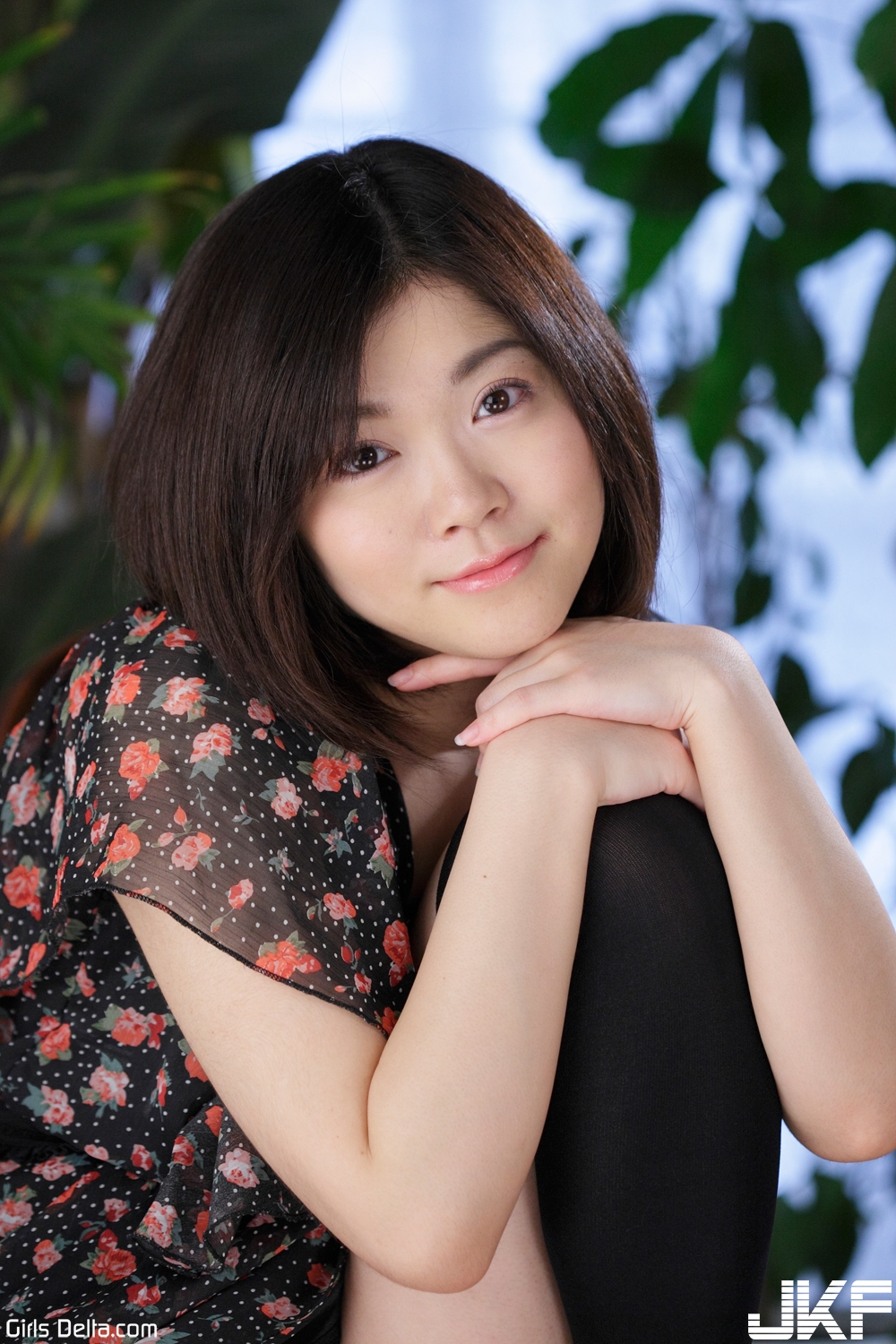 GirlsDelta - Marisa Aotsuki 膝 上 襪+碎 花 洋 裝 - 貼 圖 - 清 涼 寫 真 - JKF 捷 克 論 壇.