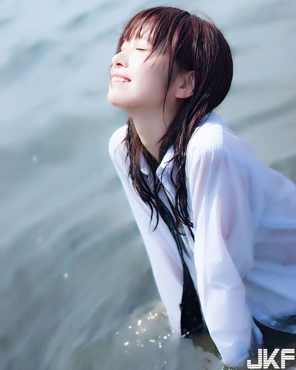 甜美高校妹子水手服與百褶裙的「終極制服誘惑」！不露奶也讓人覺得性感&#8230;