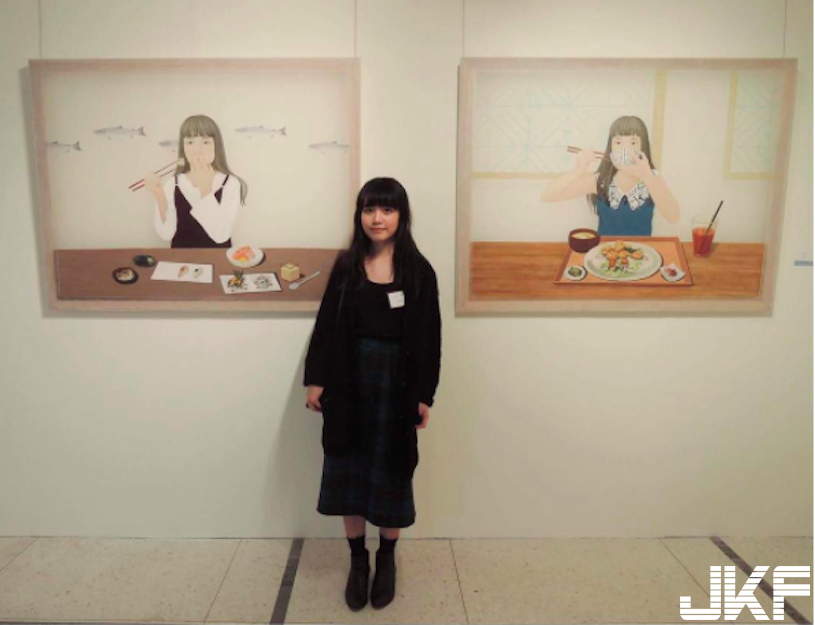 麗寶樂園驚見「比基尼橫躺辣妹」！超巨大胸器讓遊客都噴鼻血了！