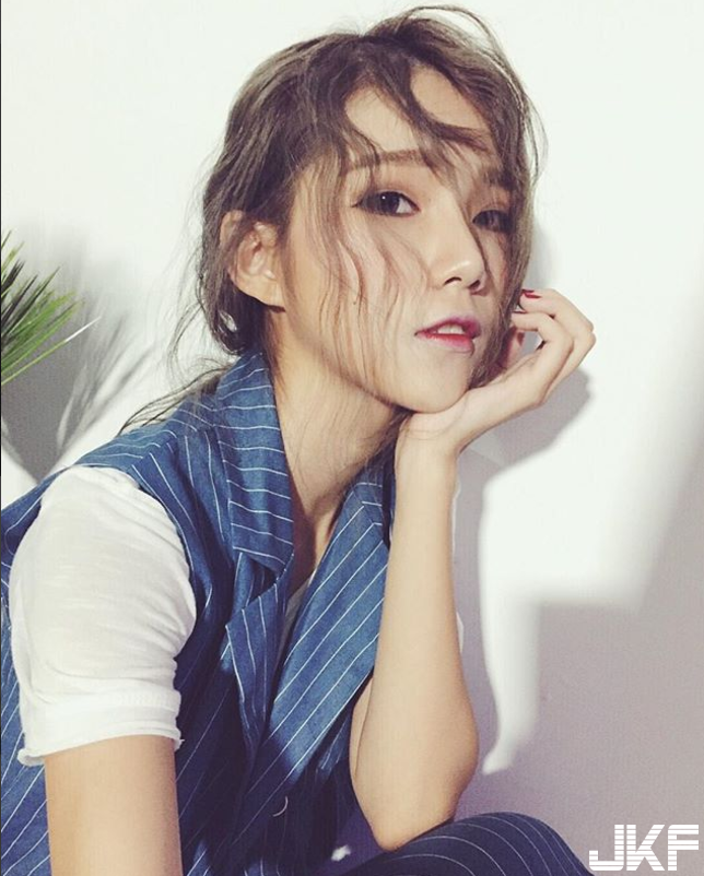 美出新高度！高冷「空靈系正妹」仙女般的氣質簡直就是女神下凡！