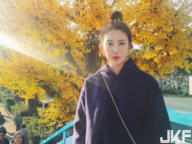 傳說中的天菜！明道超正「美乳校花」，纖腰細腿「又瘦又有料」！！