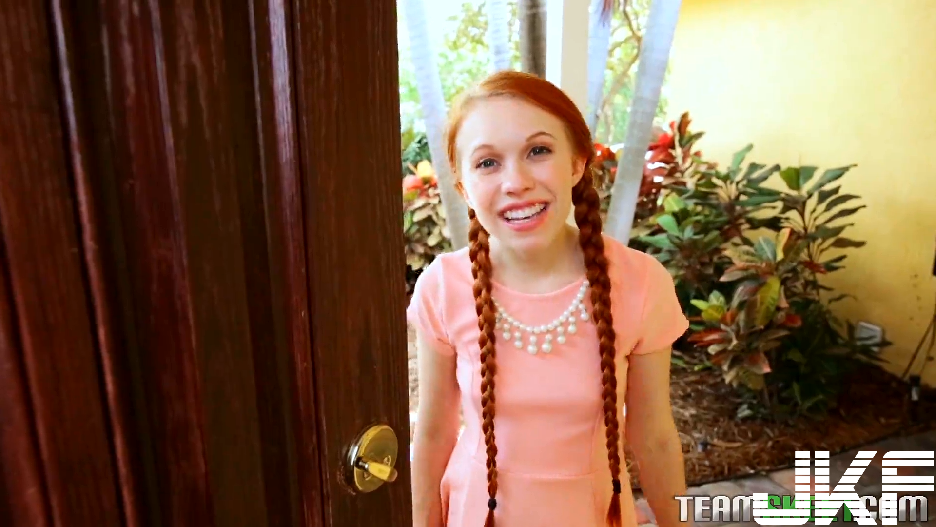 Exxxtra Tiny