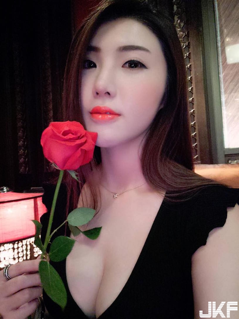 說到做到！Line瘋傳「爆乳女客人」終於神到了！ 超猛「震動畫面」讓人受不了…