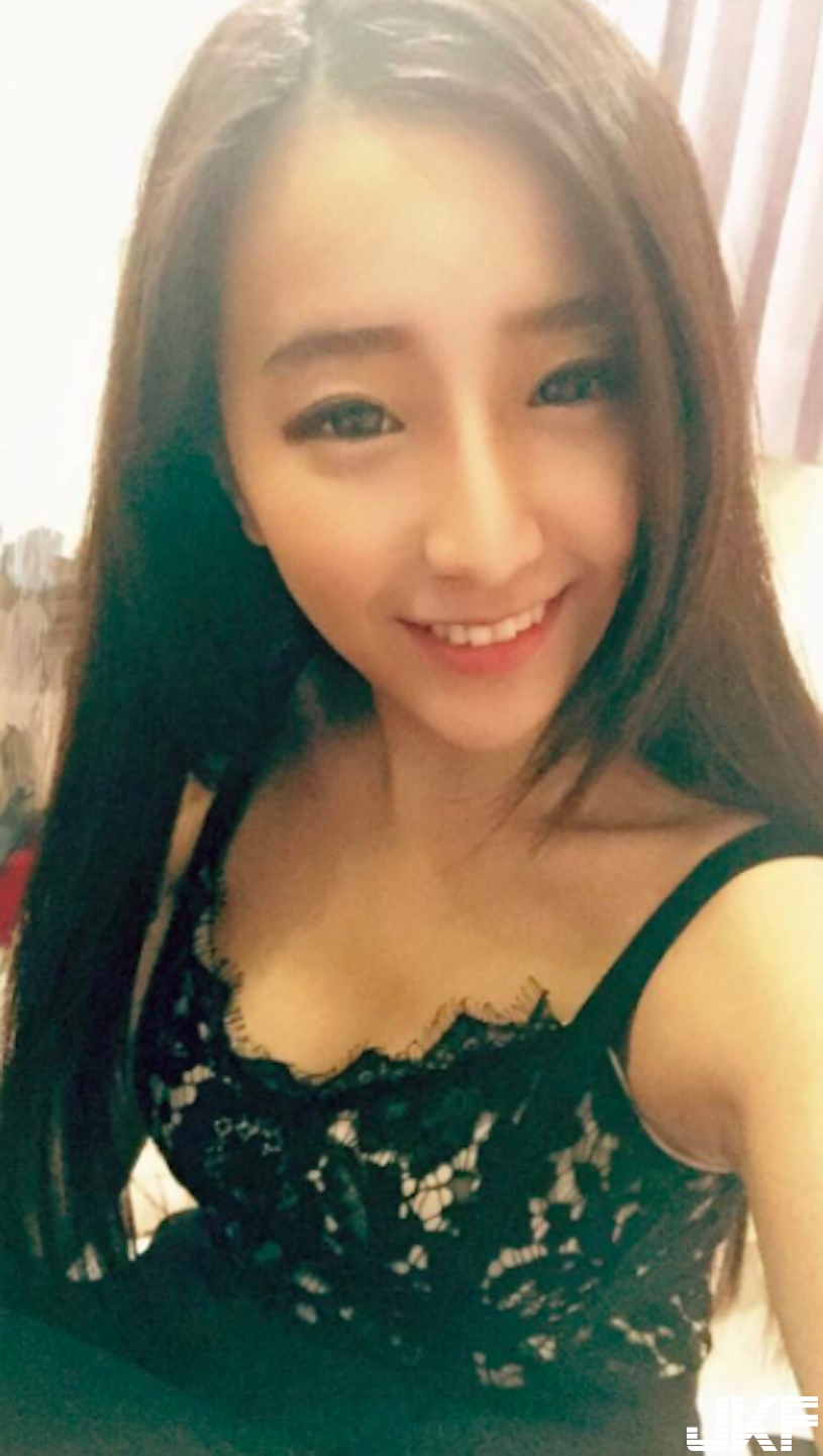 好兇！高顏值電眼「爆乳正妹」，好友還是火辣網拍老闆娘呢！