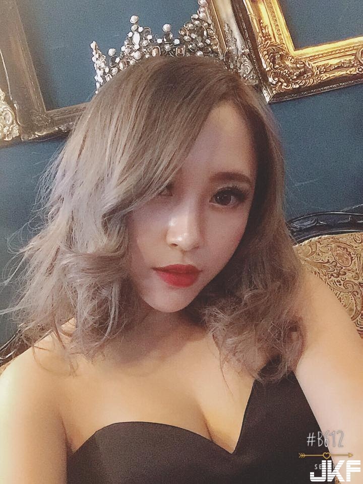 妹系「爆乳妹子」萌萌噠！「童顏與美乳」合在一起才是王道！