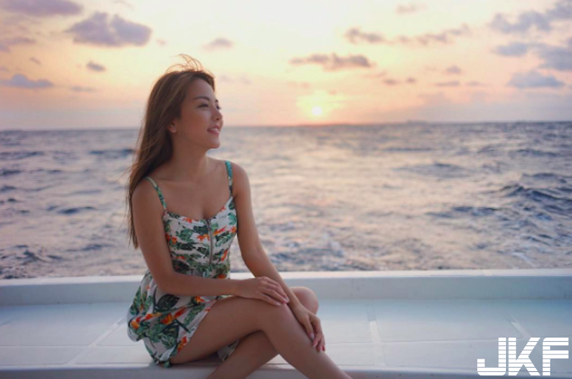 史上最美廚娘！甜美臉蛋＋「銷魂身材」看起來「好可口」，高超廚房技巧帶你上天堂！