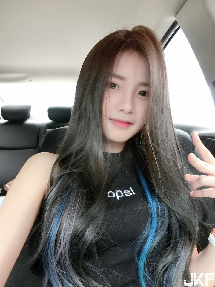 大馬「最甜Youtuber」！女友力超強微笑一秒讓商場被粉絲擠滿！